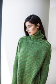 Moss green oversized  alpaca  sweater. - RoseUniqueStyle
