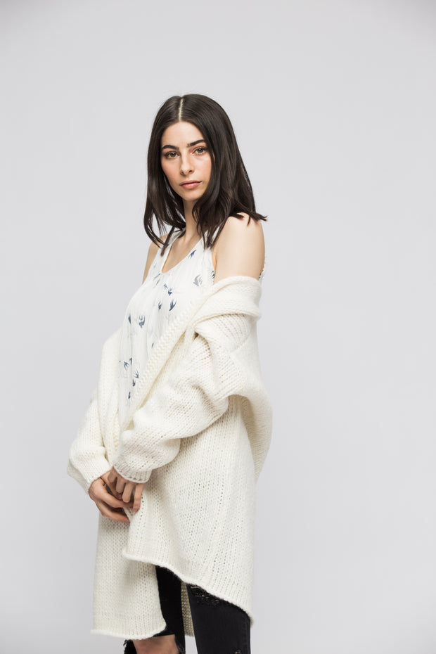 Alpaca Oversized Chunky woman  knit cardigan- Off white. - RoseUniqueStyle